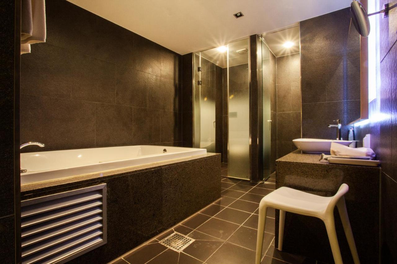 Suwon Reve Hotel Zewnętrze zdjęcie